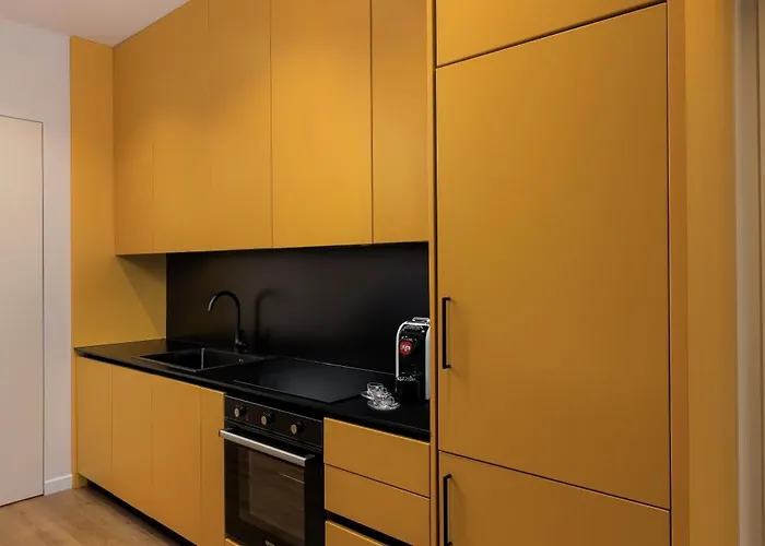 Tic Tac Toe Apartment