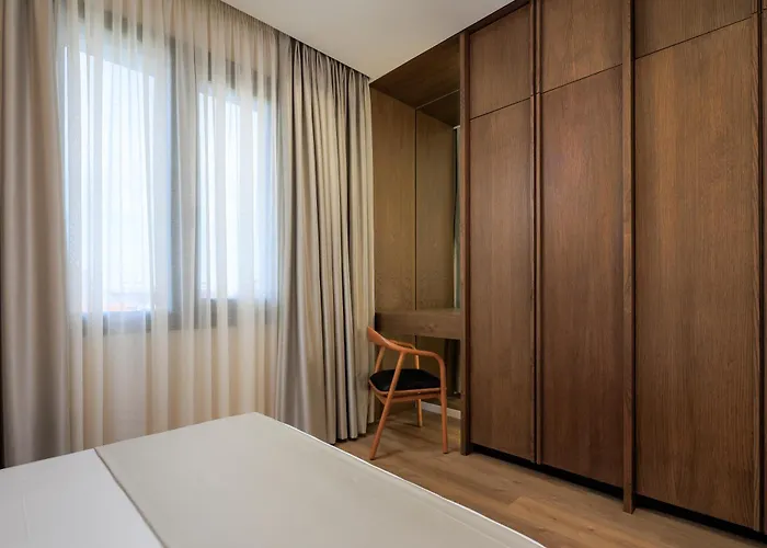 Apartment Tic Tac Toe