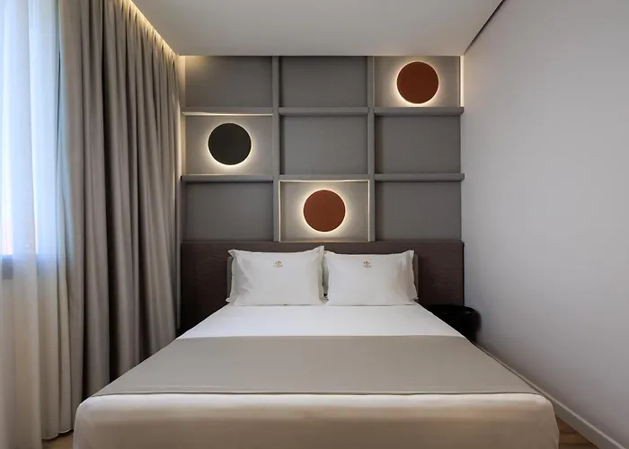 Tic Tac Toe Apartment *